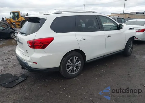 2019 Nissan Pathfinder Sv z USA, uszkodzony, nr VIN 5N1DR2MM3KC615946